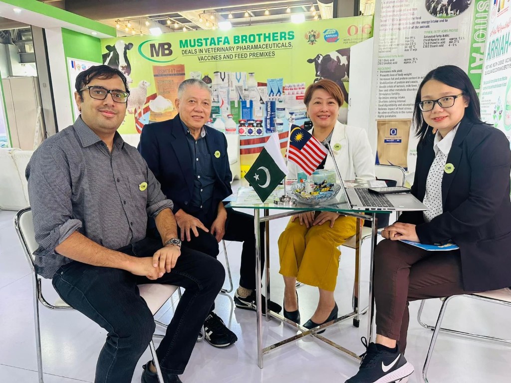 Mustafa Brothers customers